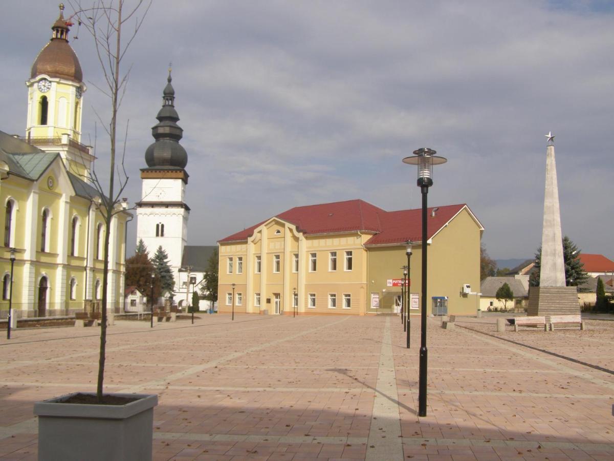 Privát NA CHALUPE Partizánska Ľupča 649 Villa Kültér fotó
