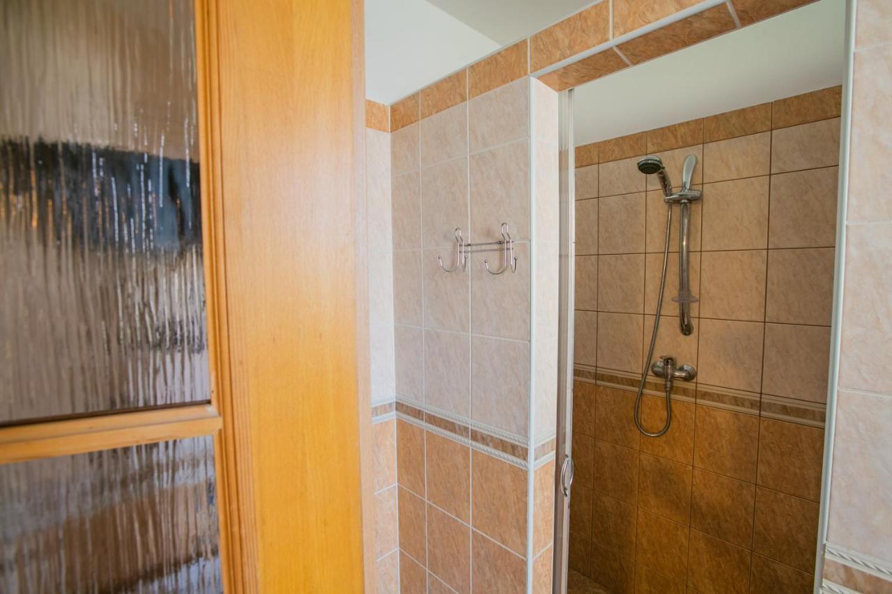 Privát NA CHALUPE Partizánska Ľupča 649 Villa Kültér fotó
