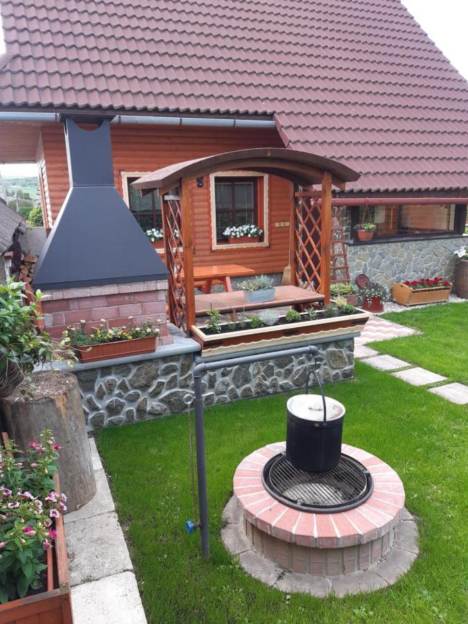 Privát NA CHALUPE Partizánska Ľupča 649 Villa Kültér fotó