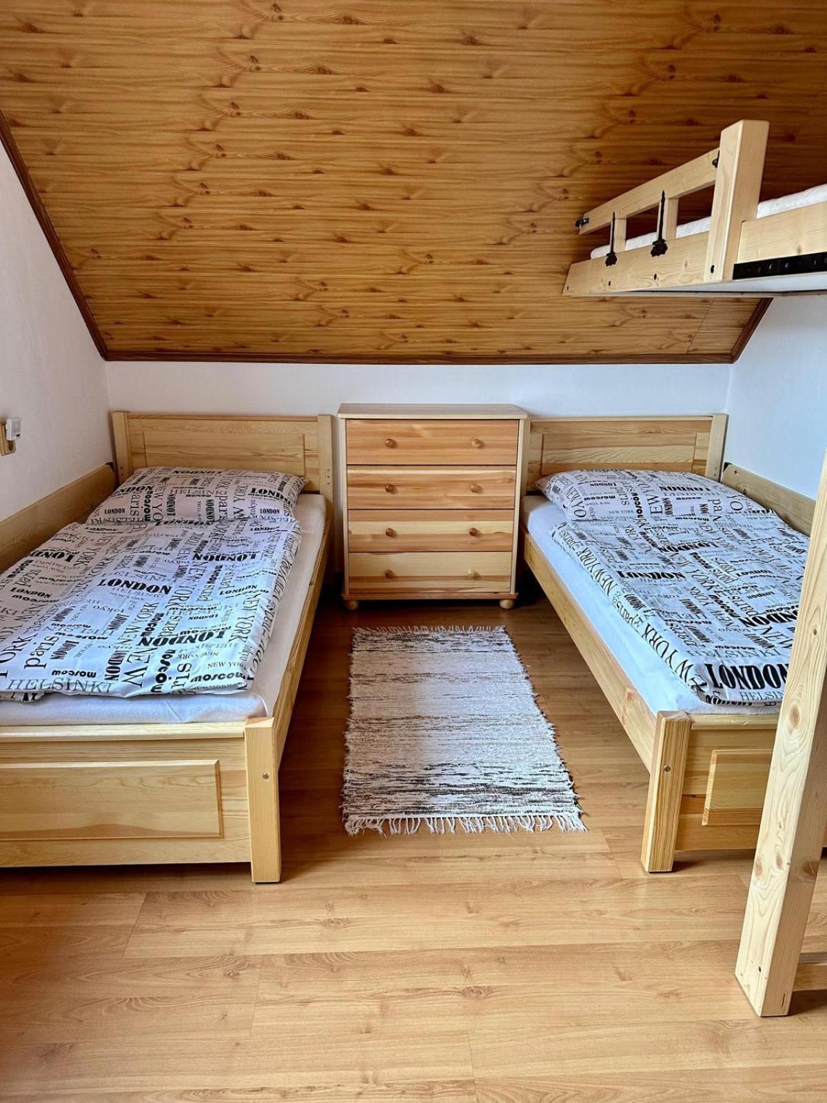 Privát NA CHALUPE Partizánska Ľupča 649 Villa Kültér fotó